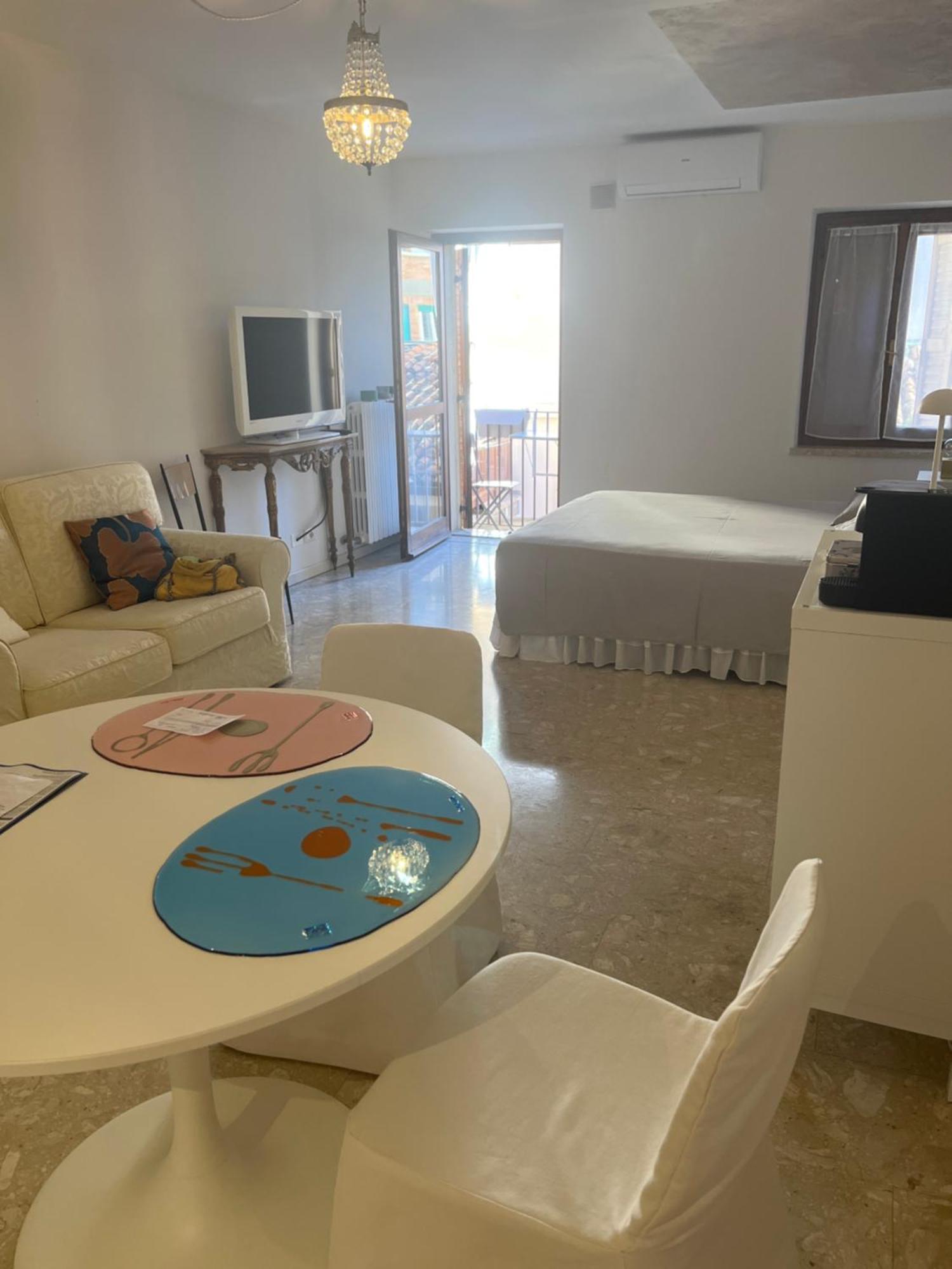 Apartment San Bernardino Monolocale Con Balcone Verona